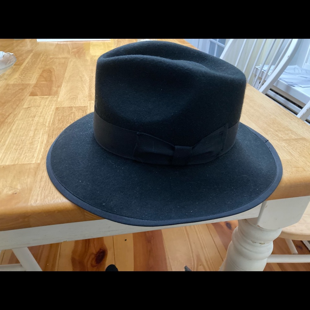 Wool Hat - Picture 3 of 6